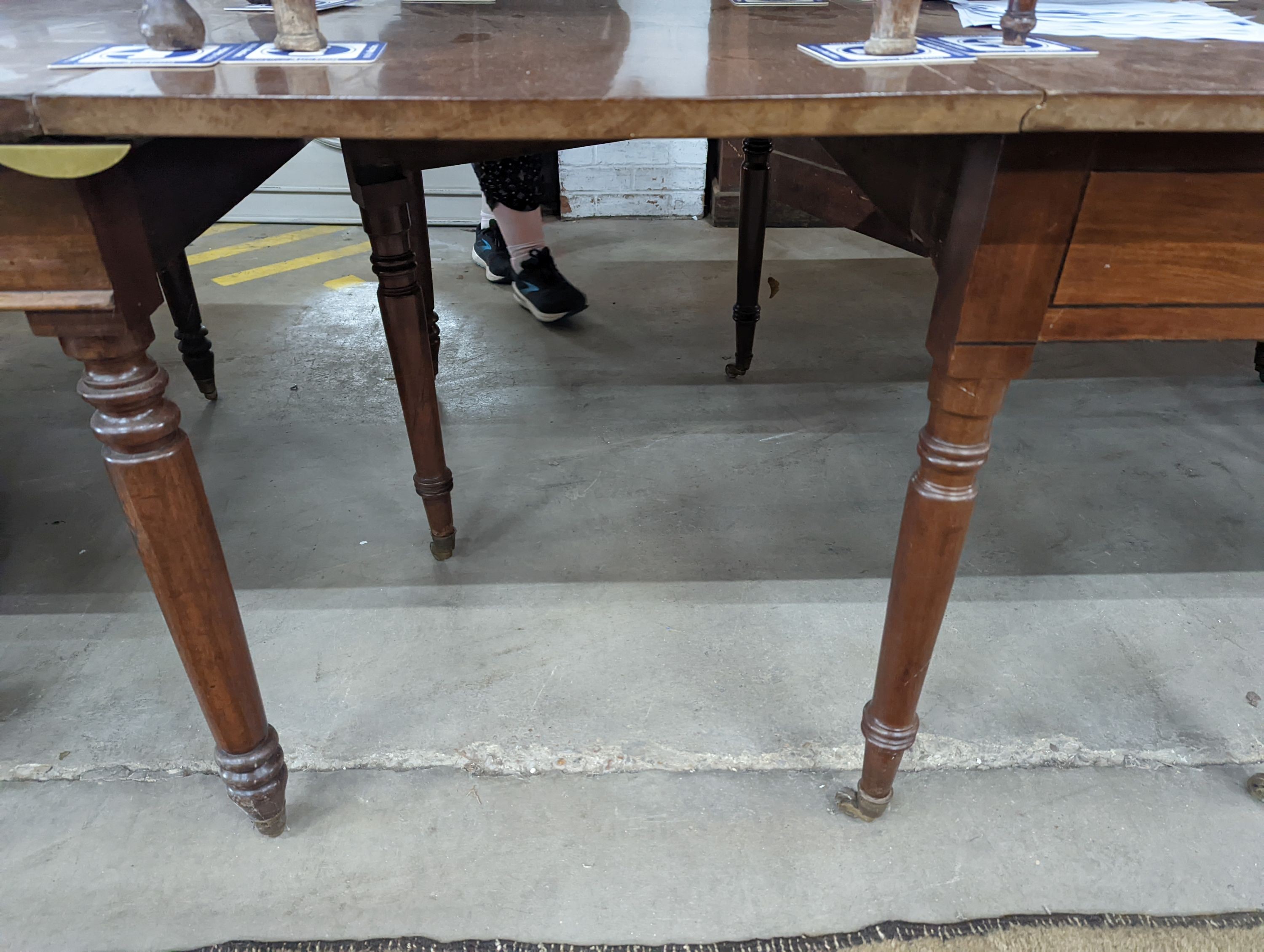 A George IV mahogany D end drop leaf extending dining table, 266cm extended, width 121cm, height 74cm